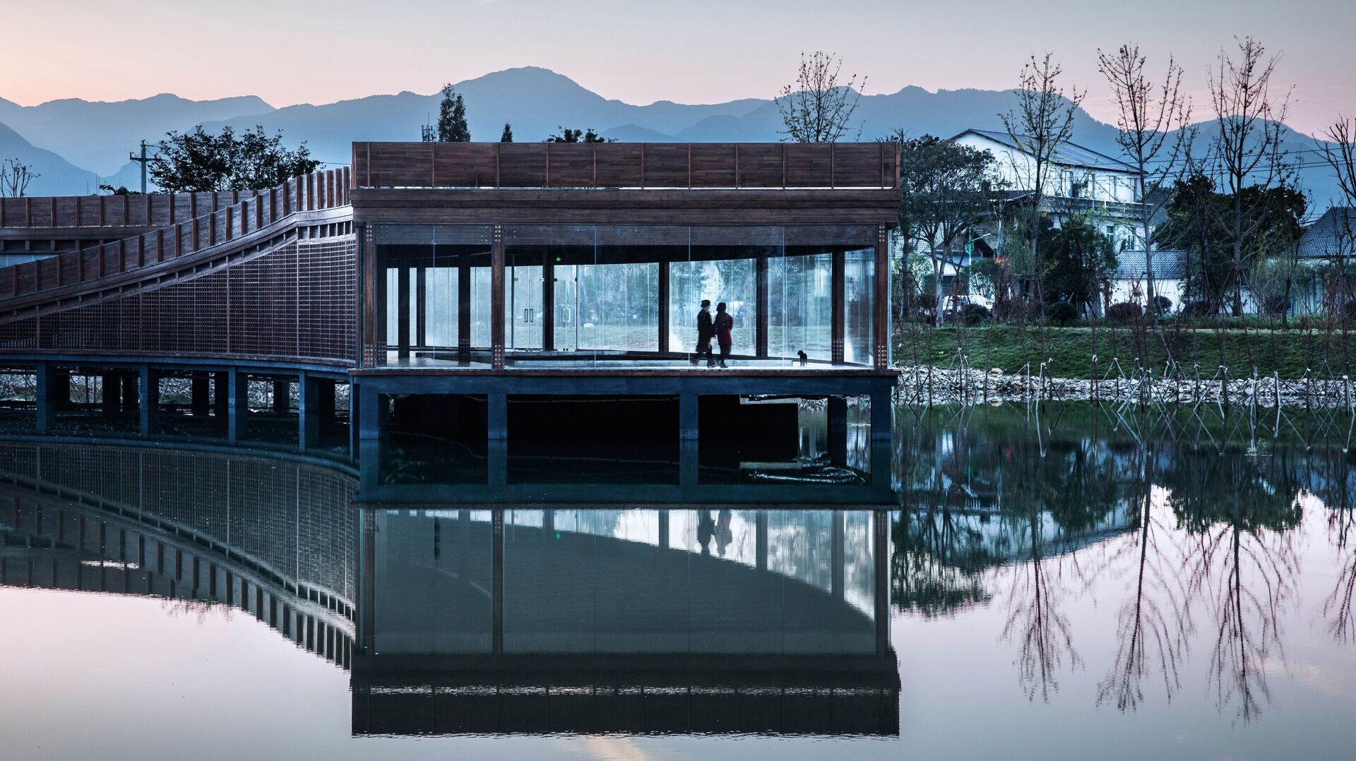 Dushan Leisure Center, Silingxia Village 2018 © Wang Ziling Dushan Leisure Center, Silingxia Village 2018 © Wang Ziling