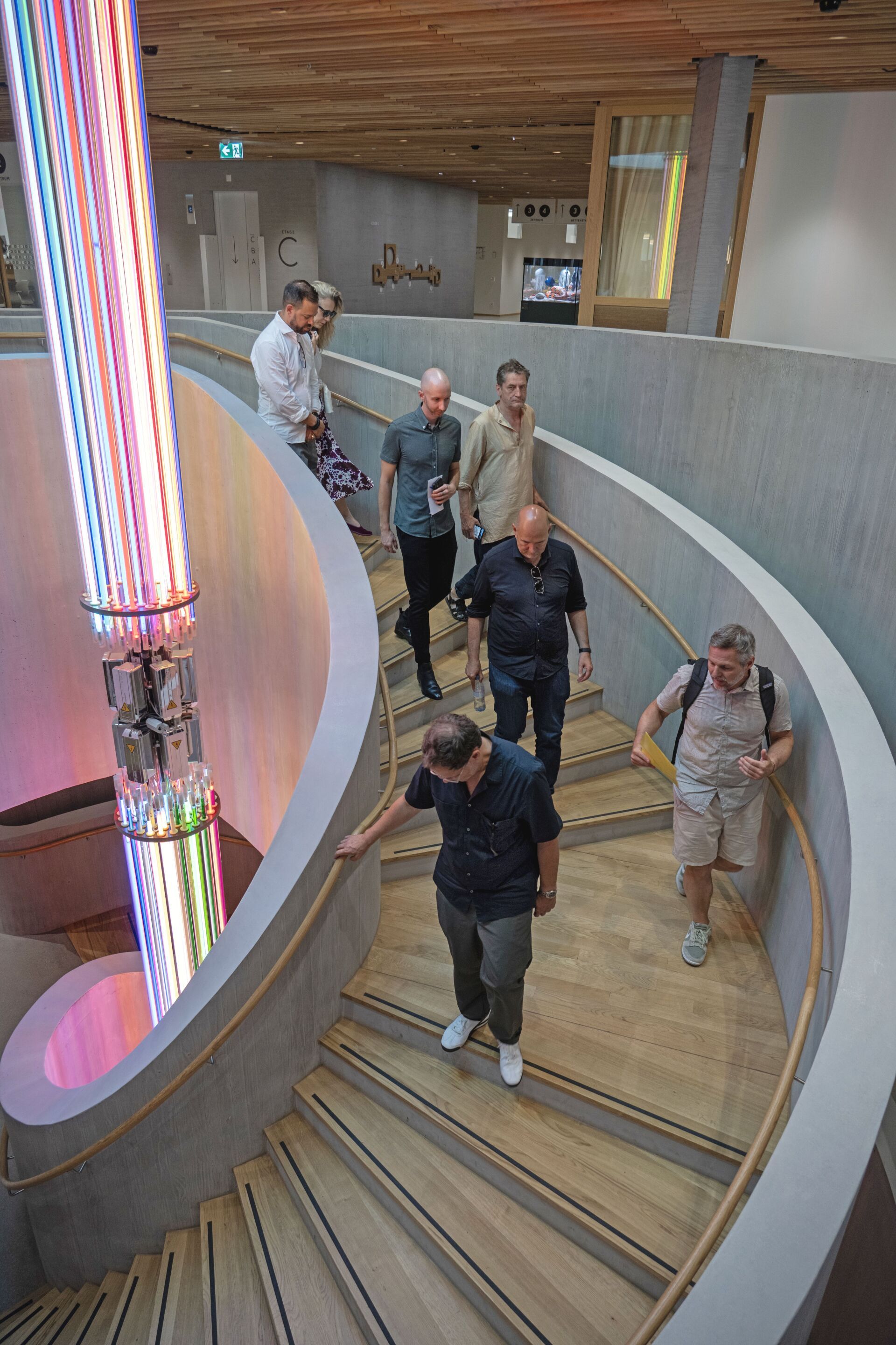 Mark Bähr von Herzog & de Meuron führte durch das neue Universitäts-Kinderspital Zürich. | Foto: Jørg Himmelreich Mark Bähr von Herzog & de Meuron führte durch das neue Universitäts-Kinderspital Zürich. | Foto: Jørg Himmelreich