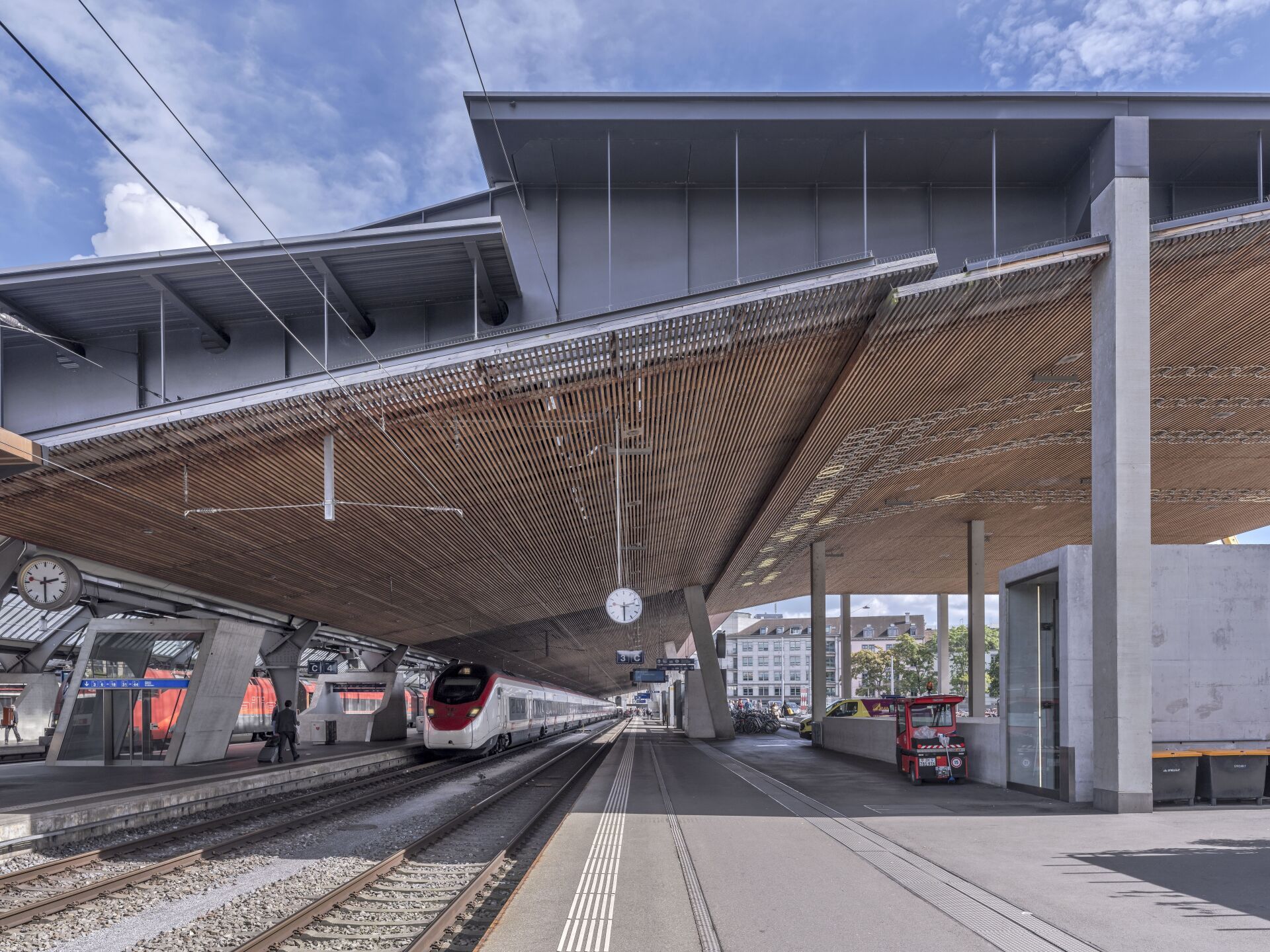 Dach Aufgang Europaallee, Zürich, 2017 | Foto © SBB CFF FFS Tobias Madörin