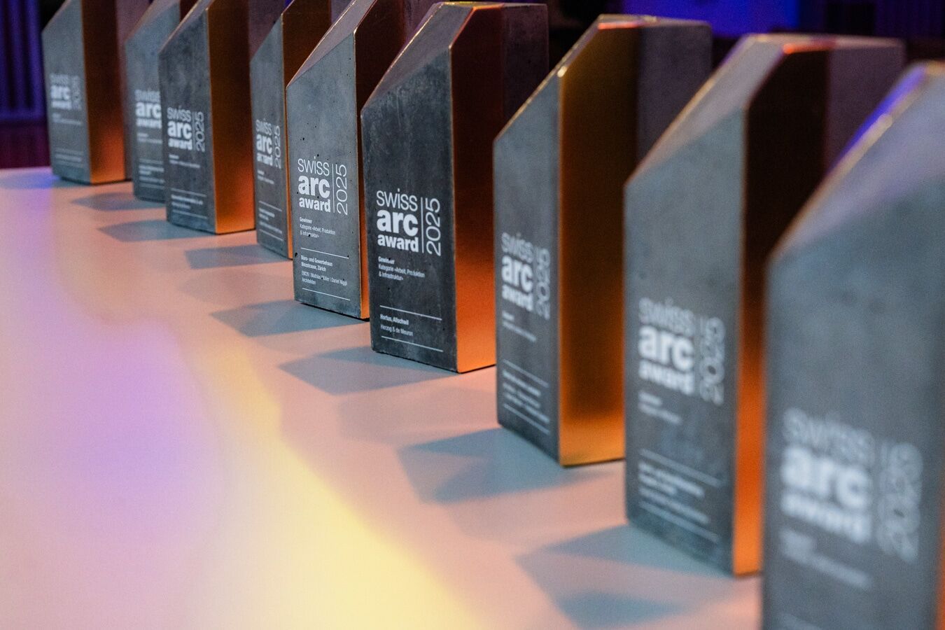 Zehn Trophäen wurden überreicht. | Fotos: Adam Bruckstein Zehn Trophäen wurden überreicht. | Fotos: Adam Bruckstein