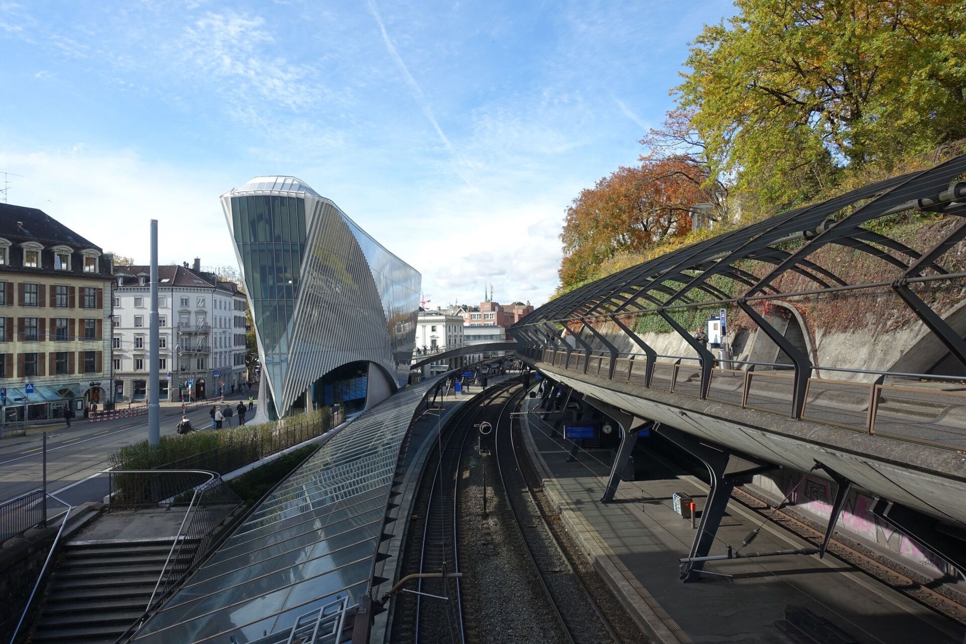 Das neue Haus zum Falken beim Bahnhof Stadelhofen in Zürich | Foto: Manuel Pestalozzi Das neue Haus zum Falken beim Bahnhof Stadelhofen in Zürich | Foto: Manuel Pestalozzi
