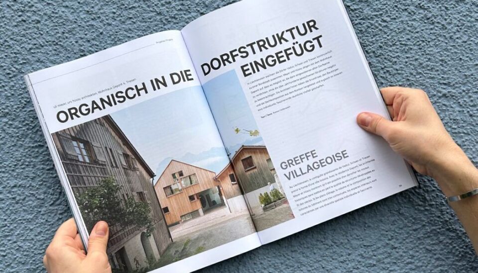 Mayer und Hüssy haben ihr Wohnhaus organisch in die Dorfstruktur eingefügt
