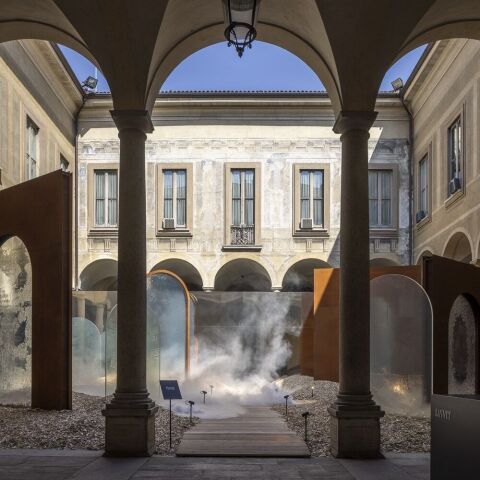De minimaliste à pompeux, d'introverti à décadent – retour sur le Salone del Mobile 2024