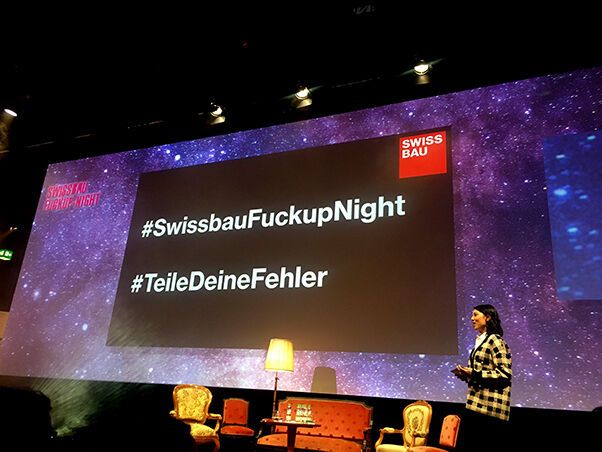 Die Moderatorin Tanya König führte durch den Abend | © Sonja Randjelovic Swissbau Fuckup-Night