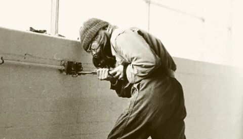 Tragen Sie Ihre Flagge nicht zu niedrig.