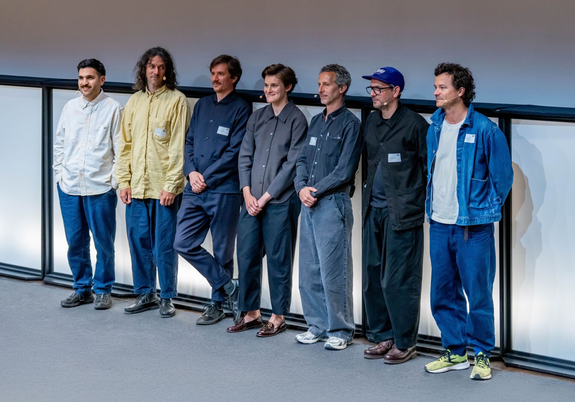 Alan Hasoo, Sébastien Tripod, Stefano Ciurlo Walker, Mélissa Vrolixs, Luca Camponovo, Daniel Zamarbide und Guillaume Yersin im Gespräch mit dem Publikum (von links nach rechts) | Foto: Pedro Gutiérrez Fernández Alan Hasoo, Sébastien Tripod, Stefano Ciurlo Walker, Mélissa Vrolixs, Luca Camponovo, Daniel Zamarbide und Guillaume Yersin im Gespräch mit dem Publikum (von links nach rechts) | Foto: Pedro Gutiérrez Fernández