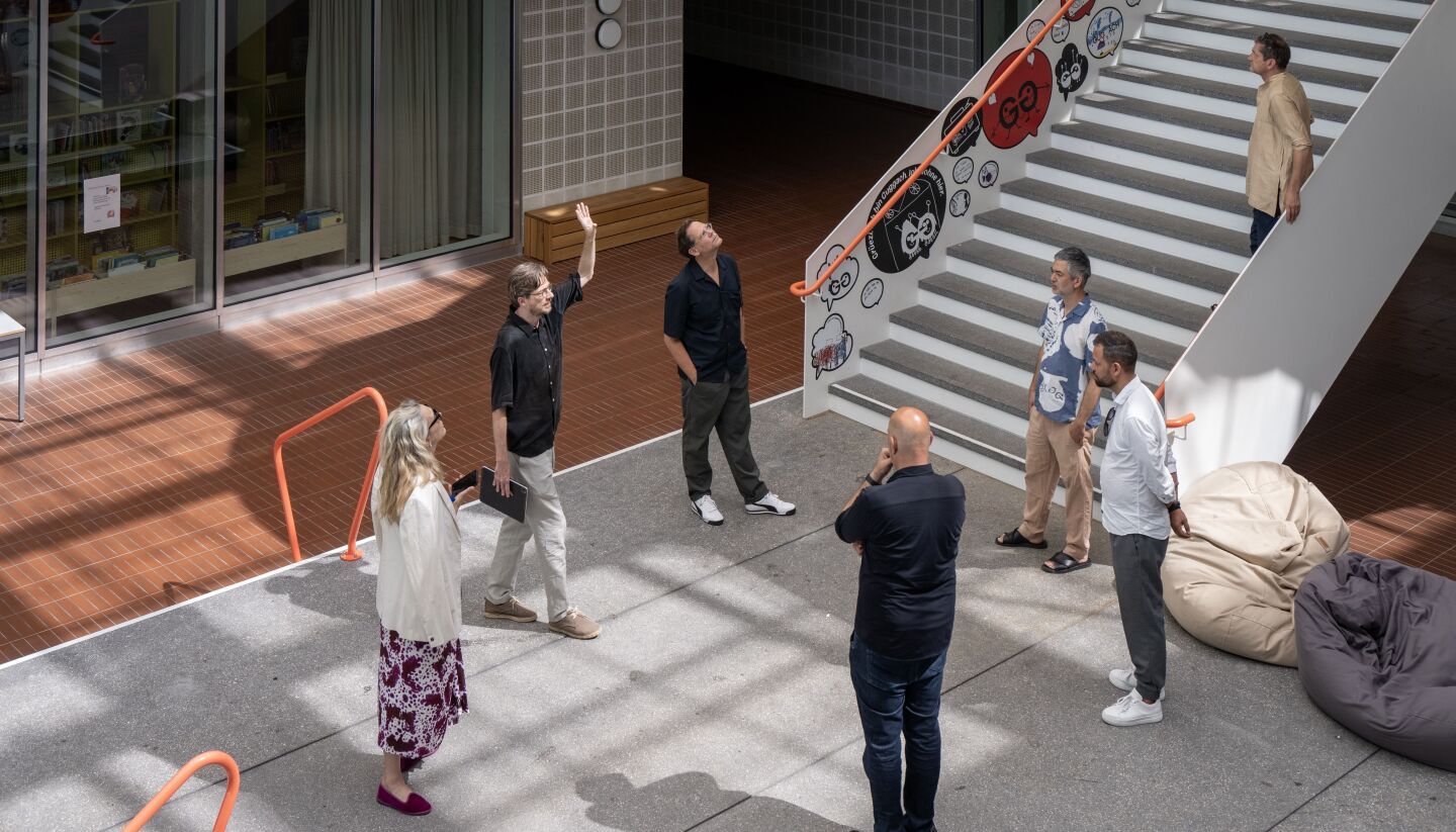 La culture du bâti naît du dialogue – impressions du voyage du jury des Arc Awards 2025
