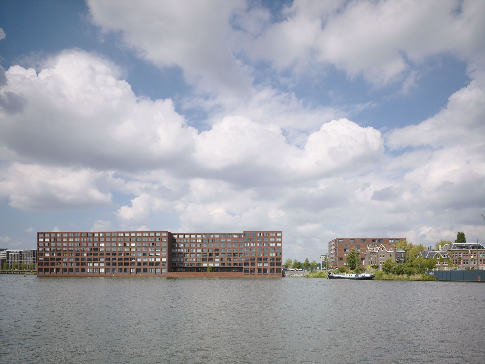 Immeubles d’habitation KNSM- et Java-Eiland, Amsterdam, 2001 | Photo: Christian Richters x