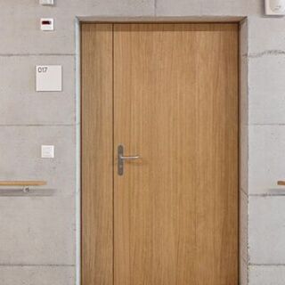 Portes pivotantes à 1 et 2 vantaux