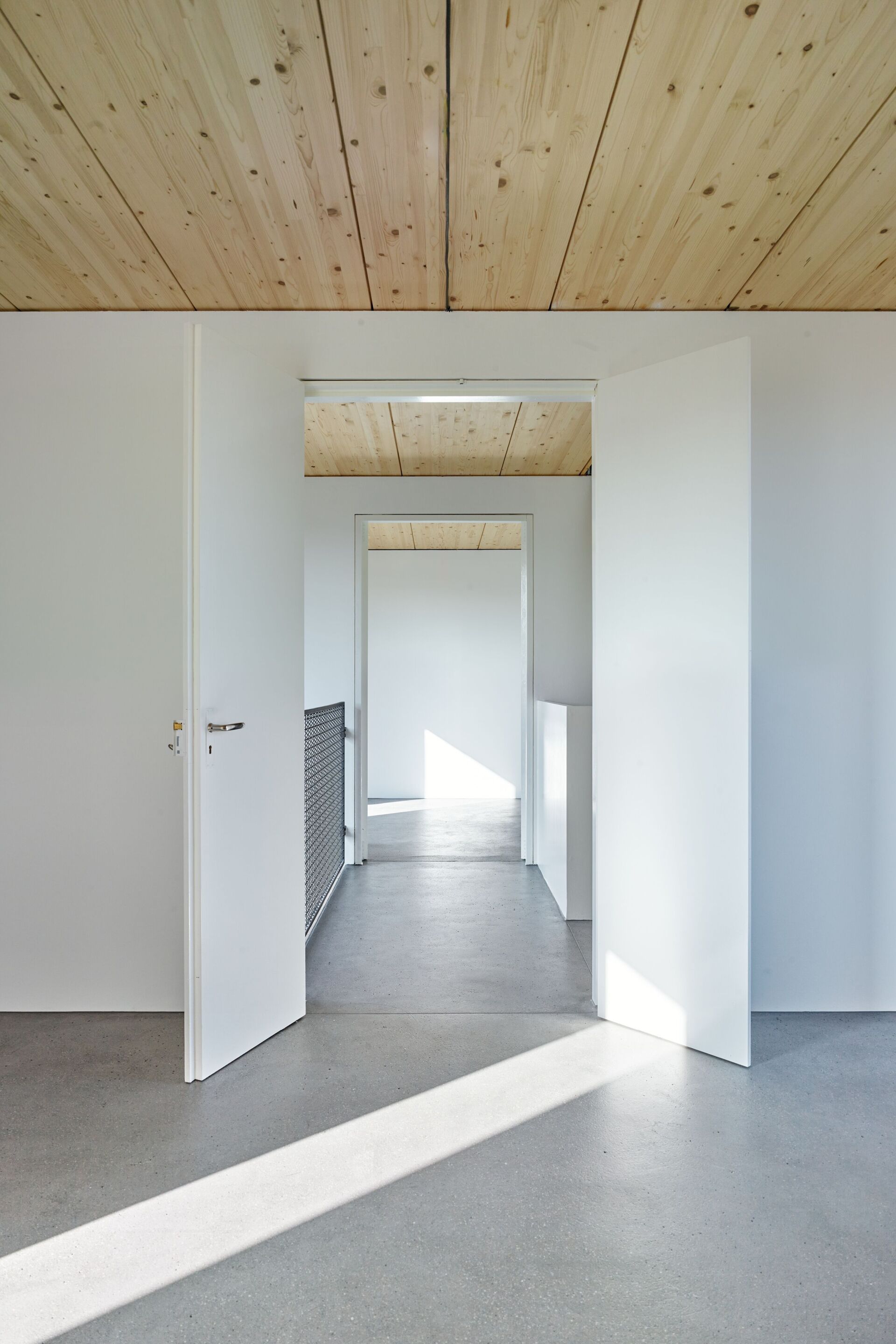 Photo © Gery Amstutz Photo © Gery Amstutz