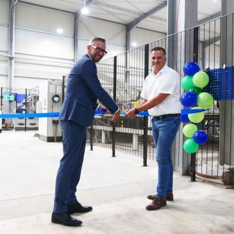 Neue Klimadecken-Produktion in Heppenheim eröffnet