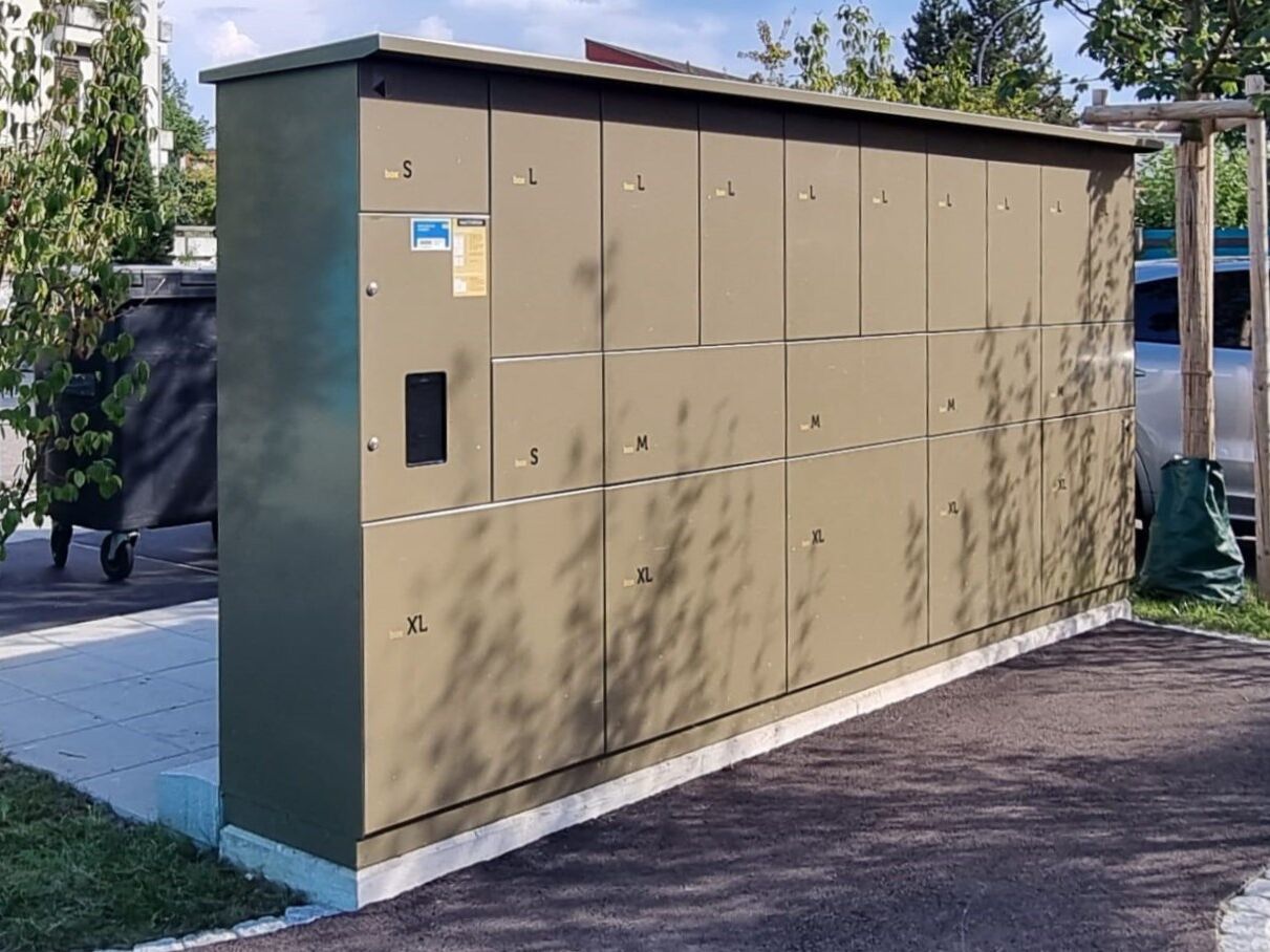 Mit Paketboxen erhalten Bewohner*innen eine eigene Empfang- und Abholstation. Das spart einerseits den Gang zur Post, andererseits ist garantiert, dass Pakete sicher ankommen. | Foto: Drawag AG Mit Paketboxen erhalten Bewohner*innen eine eigene Empfang- und Abholstation. Das spart einerseits den Gang zur Post, andererseits ist garantiert, dass Pakete sicher ankommen. | Foto: Drawag AG