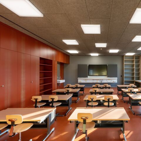 Schulen und öffentliche Bauten