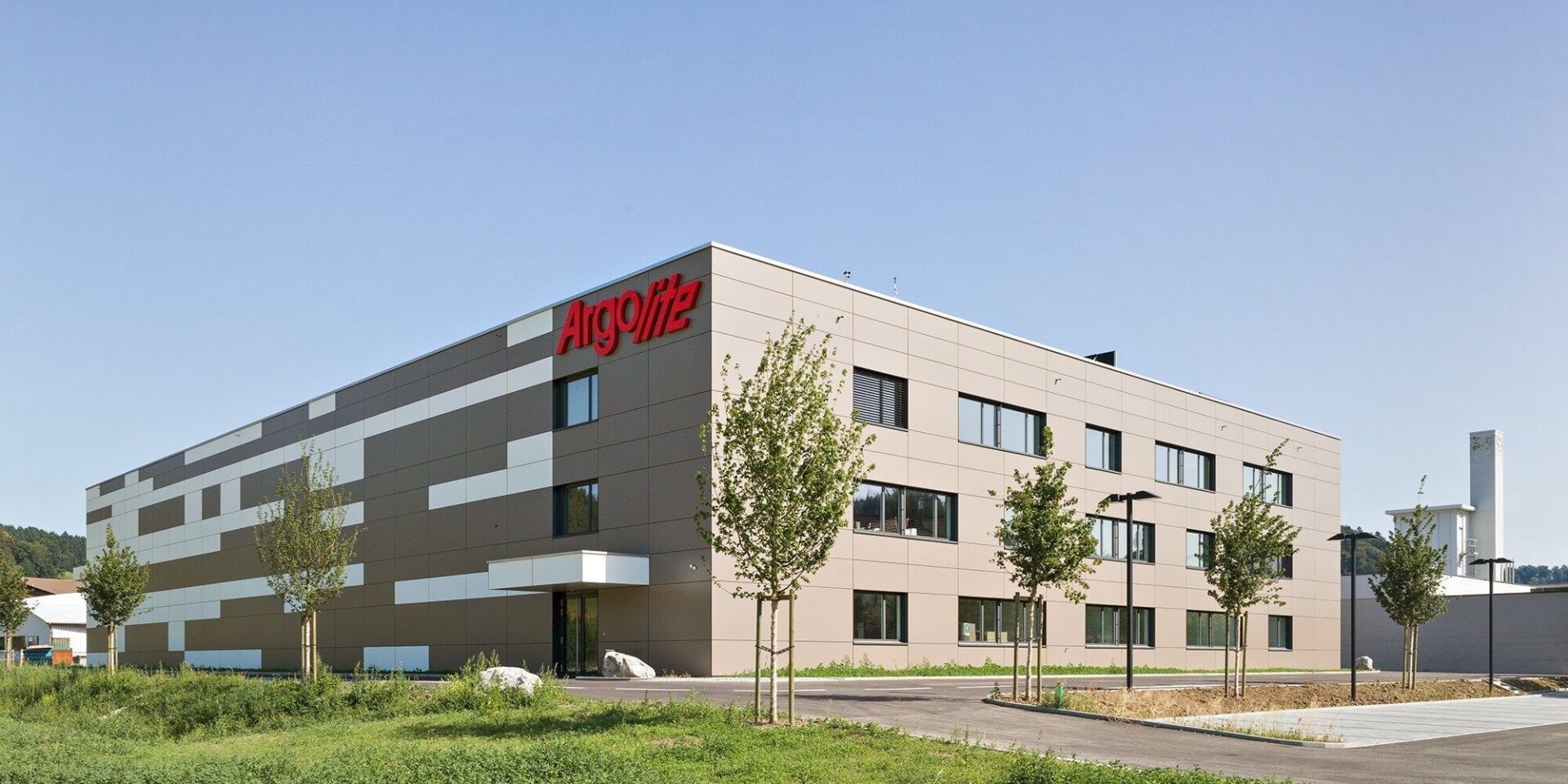 Schweizer Kompetenzzentrum HPL-Schichtstoffplatten © Argolite AG Schweizer Kompetenzzentrum HPL-Schichtstoffplatten © Argolite AG