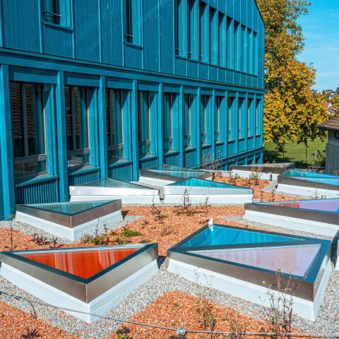 «Tangram» aus Licht – wenn Dreiecke Geschichten erzählen