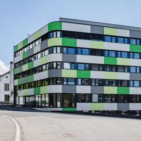 Gesamte Gebäudehülle