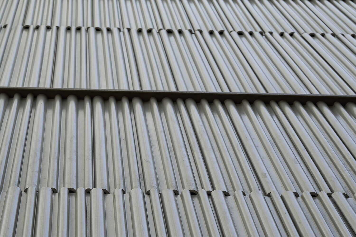 TerrArt-Elemente aus extrudiertem Terrakotta TerrArt-Elemente aus extrudiertem Terrakotta