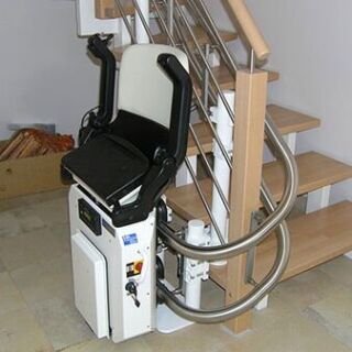 Treppenlifte als Innenläufer - ideal für mehrere Etagen