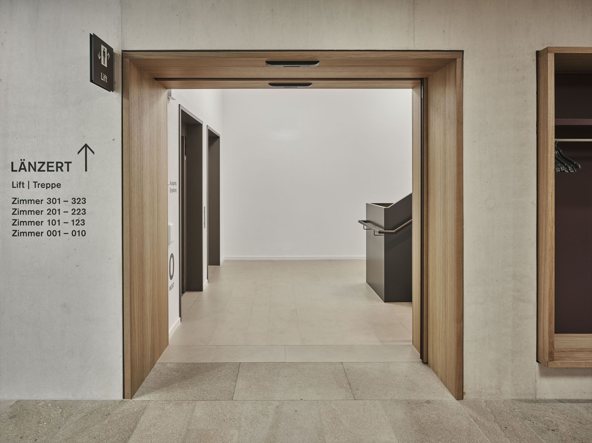 «ST FIRE» – automatische Schiebe- und Brandschutztür «ST FIRE» – automatische Schiebe- und Brandschutztür