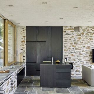 Qualité et précision dans la maison C