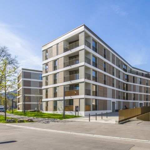 Beschläge für Dreh- und Schiebeladen