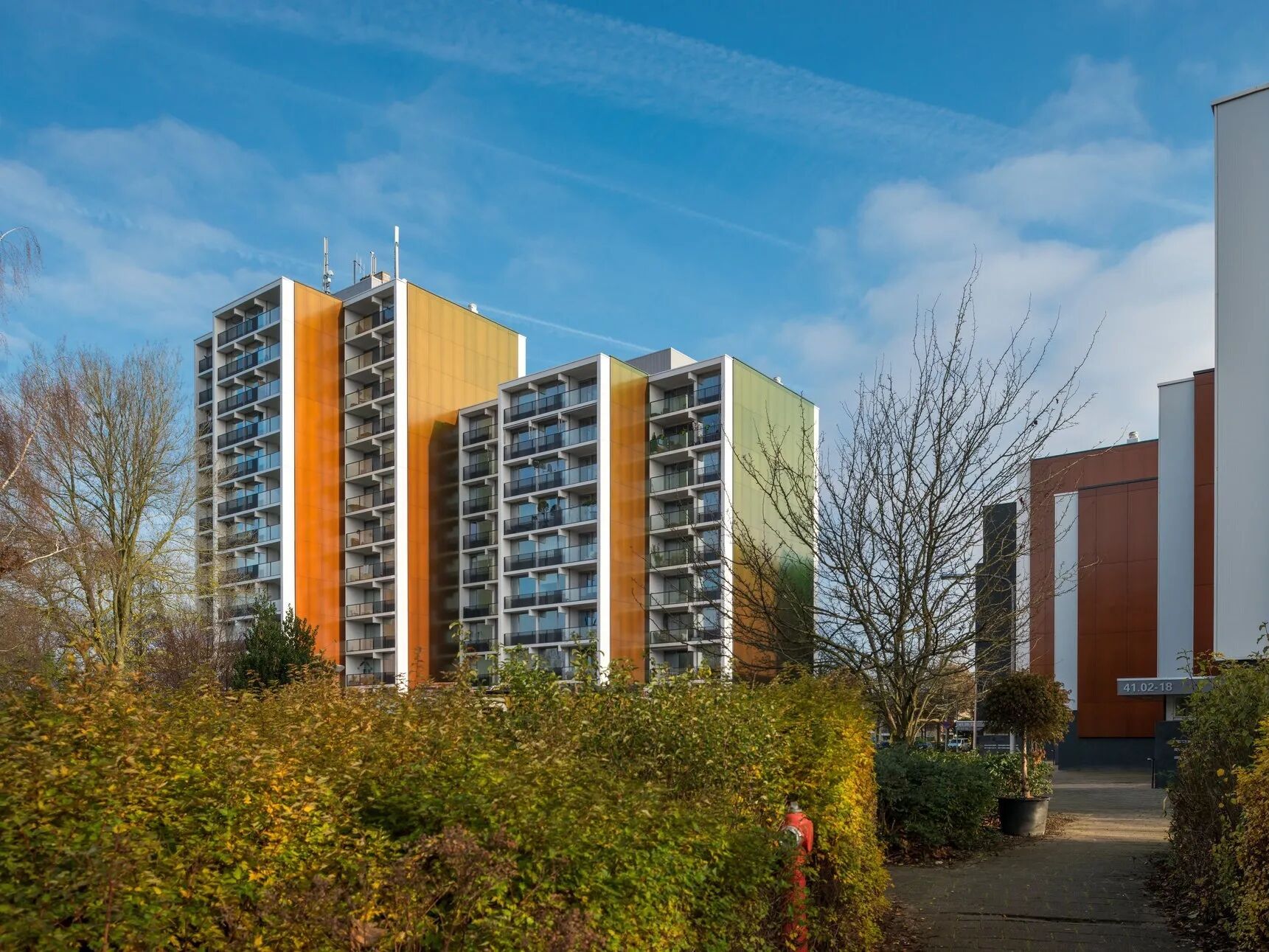 Rockpanel Fassadenplatten können auf vielfältige Weise montiert werden. Rockpanel Fassadenplatten können auf vielfältige Weise montiert werden.