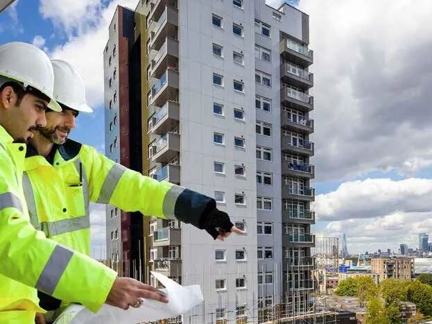Eine hinterlüftete Fassade mit Rockpanel A2 Fassadenplatten erhöht die die Brandsicherheit des Gebäudes. Eine hinterlüftete Fassade mit Rockpanel A2 Fassadenplatten erhöht die die Brandsicherheit des Gebäudes.