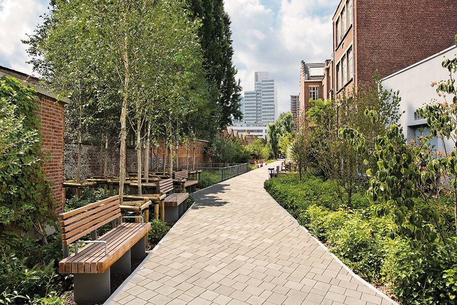 Mit dem GDM Klimastein wird Pflaster zur klimaaktiven Oberfläche. Godelmann